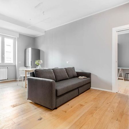 Appartement Joivy Charming Flat With Desk à Milan Extérieur photo